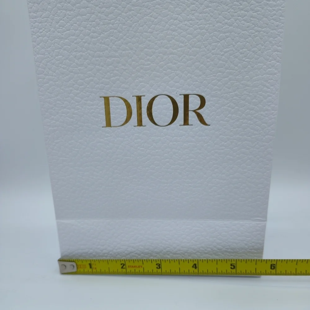 Dior 2022–2023 White Gold Mini Gift Bag Boutique Packaging Rope Handles Pristine
